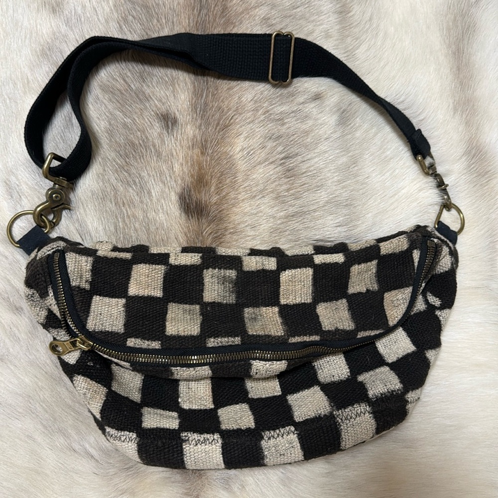 Woven Jenna Bee Handmade crossbody- Retail $168